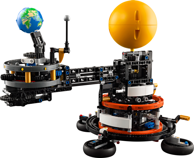 42179 Planeet Maa ja Kuu orbiidil