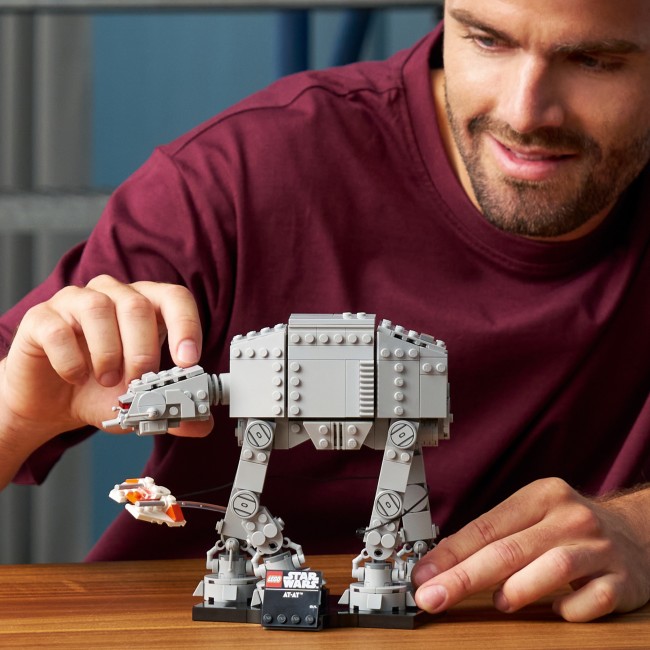75440 AT-AT™