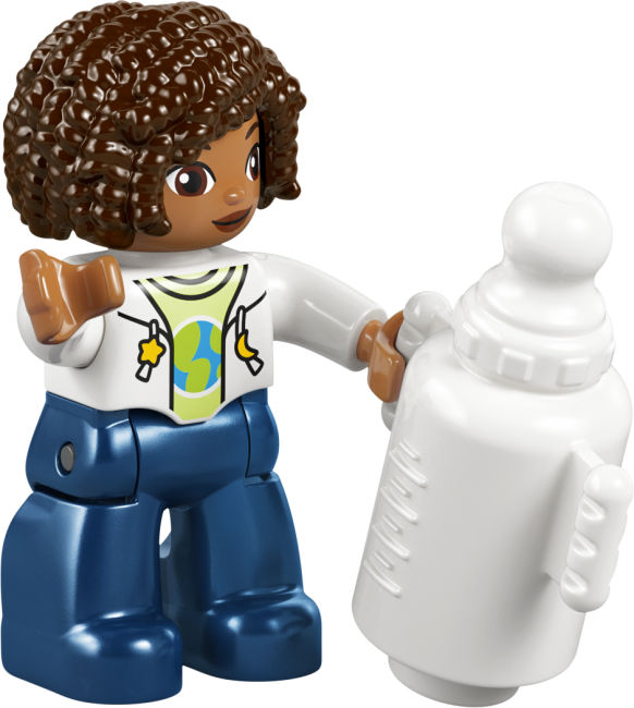 10470 “Trīs vienā” Moderna ģimenes māja ar figūrām