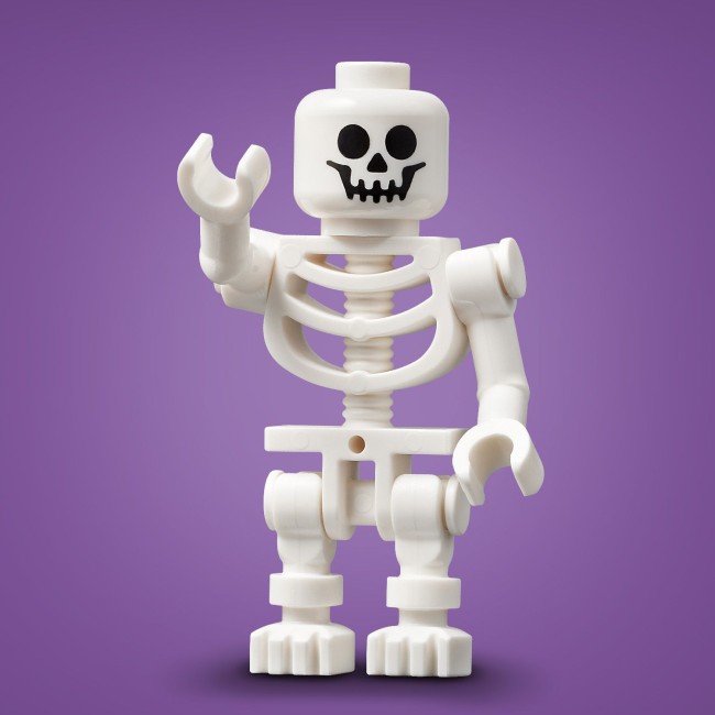 40721 Halloweeni ait
