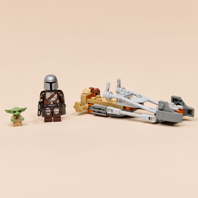 75436 Mandalorian ja Grogu Speeder Bike™