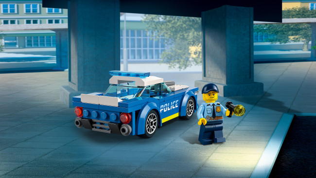 60312 Politseiauto