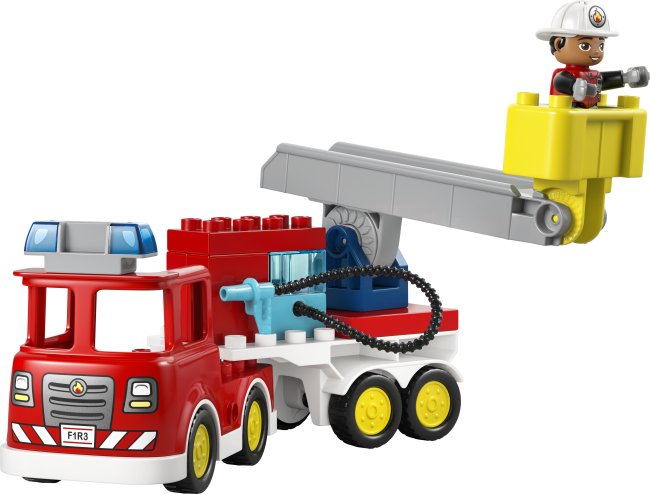10473 Ugunsdzēsēju auto ar šļūteni un ugunsdzēsēju