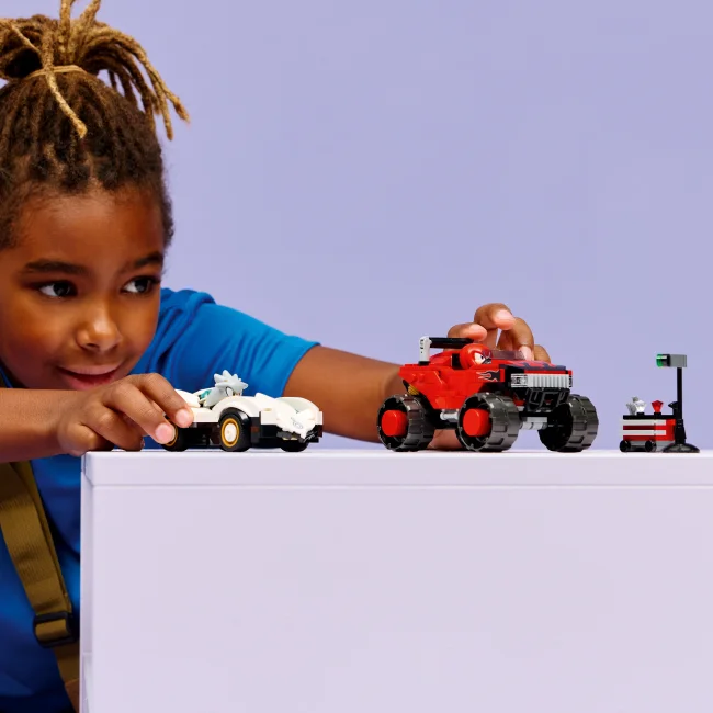 77118 Silveri auto vs. Knucklesi hiigelveok