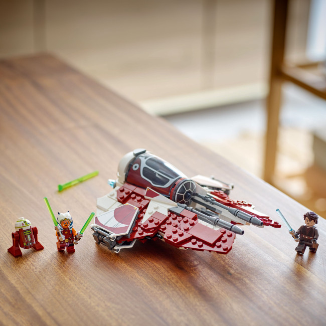 75401 Ahsoka Jedi Interceptor™