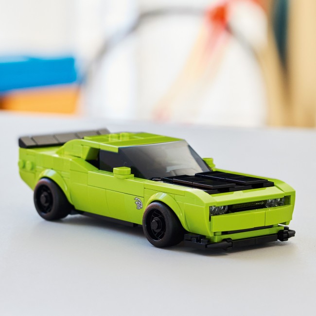 77237 Спорткар Dodge Challenger SRT Hellcat