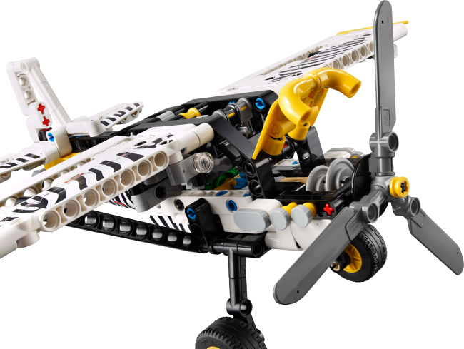 42198 Syrjäseudun pienkone