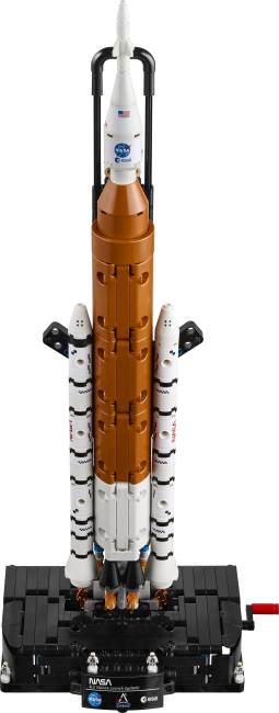 42221 NASA Artemis ‑laukaisujärjestelmän avaruusraketti