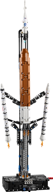 42221 NASA Artemis ‑laukaisujärjestelmän avaruusraketti