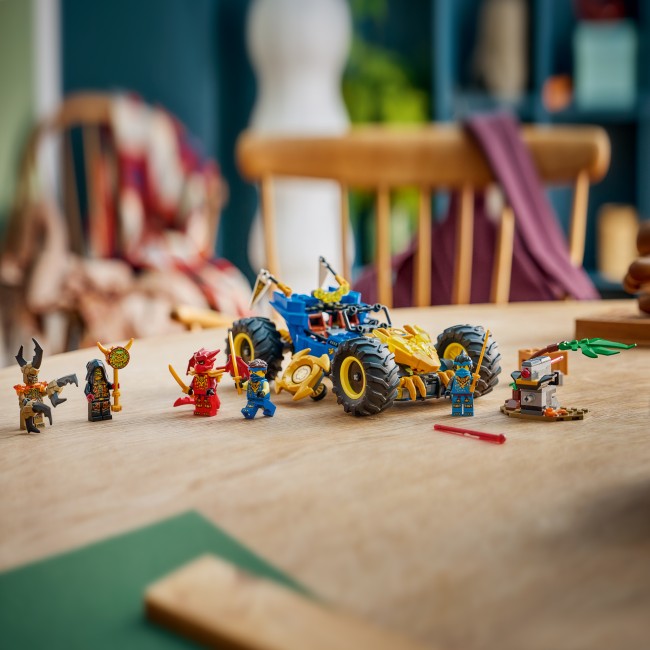 71856 Jayn muuntautumiskykyinen auto