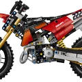 42238 LEGO Technic Ducati Desmo450 MX Factory mootorratas