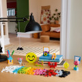 11042 LEGO  Classic Творческая коробка счастья
