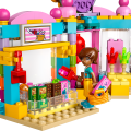 42649 LEGO  Friends Heartlake Cityn karkkikauppa