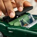 11381 LEGO Icons Jaguar E-Type