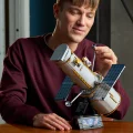 11382 LEGO Icons Hubble'i kosmoseteleskoop